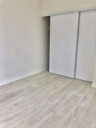 Unit 408 — 6 Sonic Way, Toronto - Flemingdon Park image-0-4
