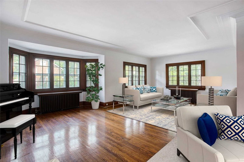 1352 Mount Pleasant Rd, Toronto, M4N 2T5 | Image 3