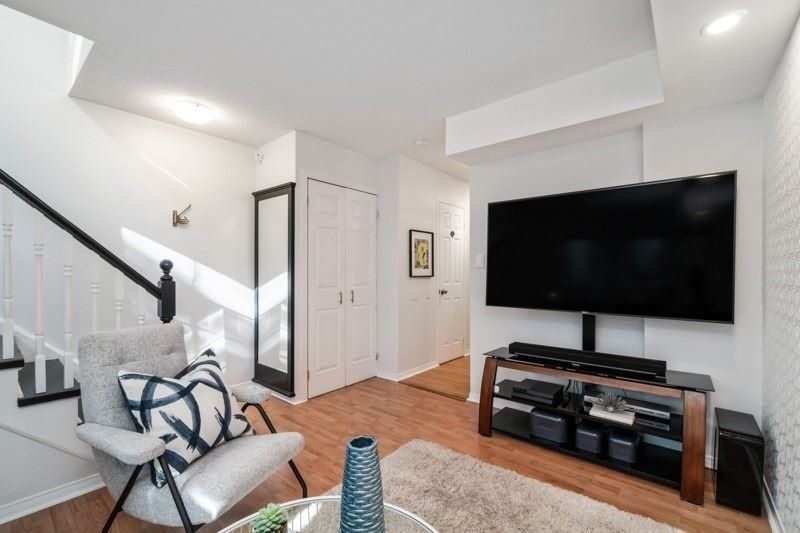 142 - 30 Merchant Lane, Toronto, M6P4J6 | Image 2