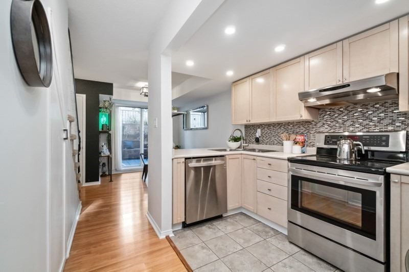 142 - 30 Merchant Lane, Toronto, M6P4J6 | Image 3