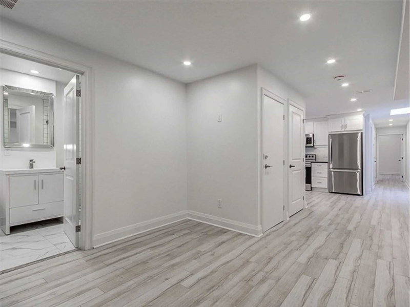 3rd Flr - 995 Bloor St W, Toronto, M6H1M1 | Image 2