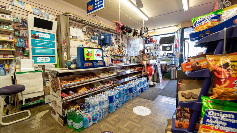 963 Eglinton Ave W, Toronto, M6C2C4 | Image 2