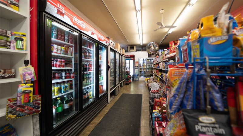 963 Eglinton Ave W, Toronto, M6C2C4 | Image 3