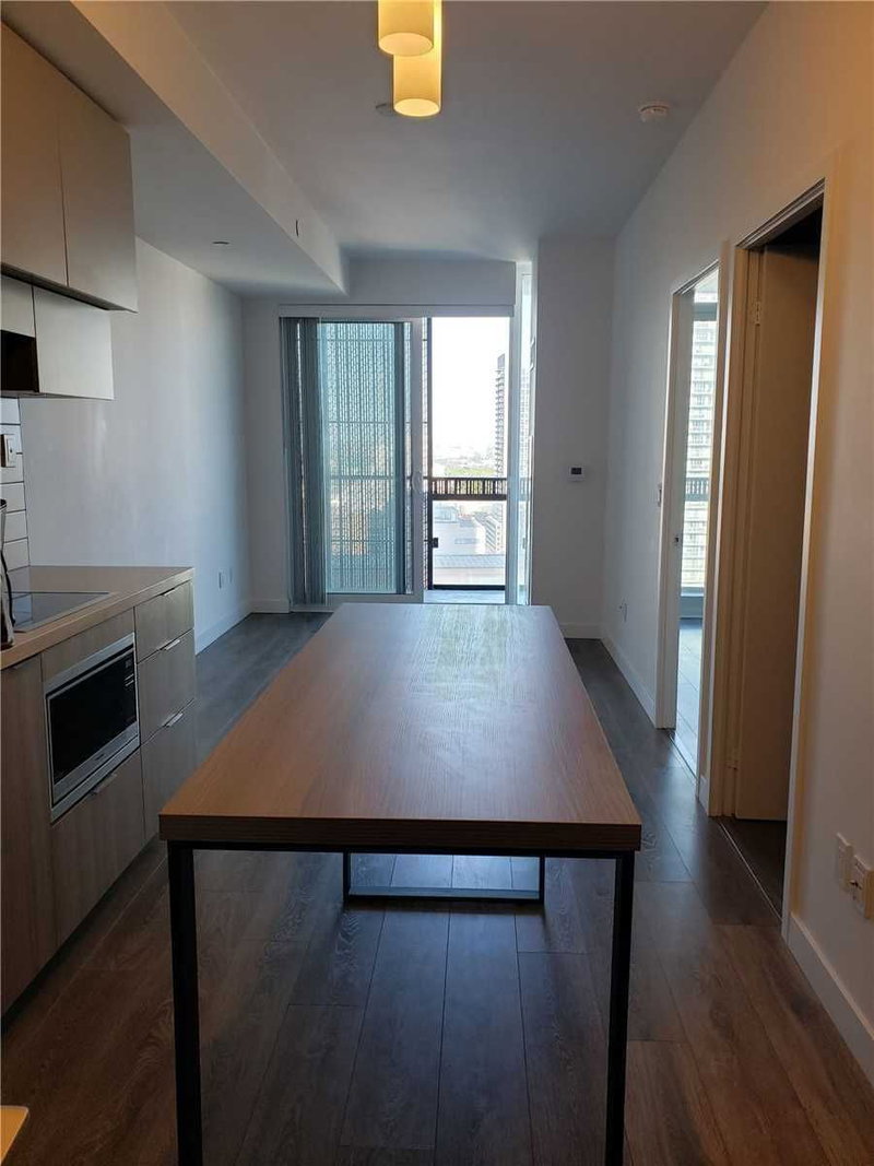 1710 - 8 Eglinton Ave E, Toronto, M4P 1A6 | Image 2