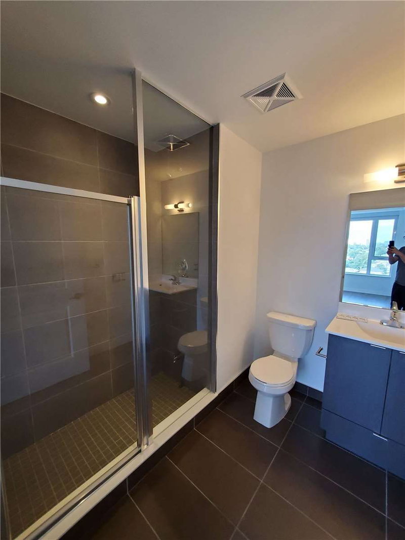 Room2