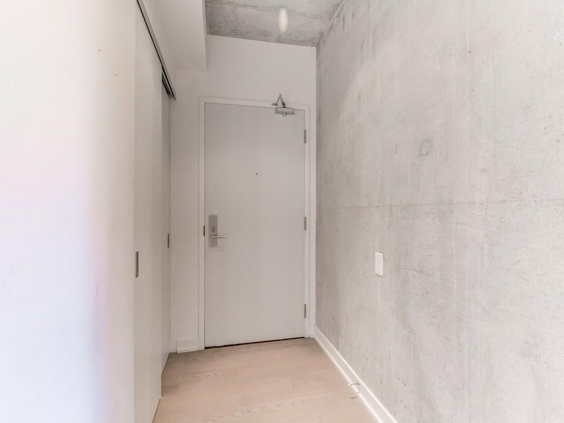 Room2