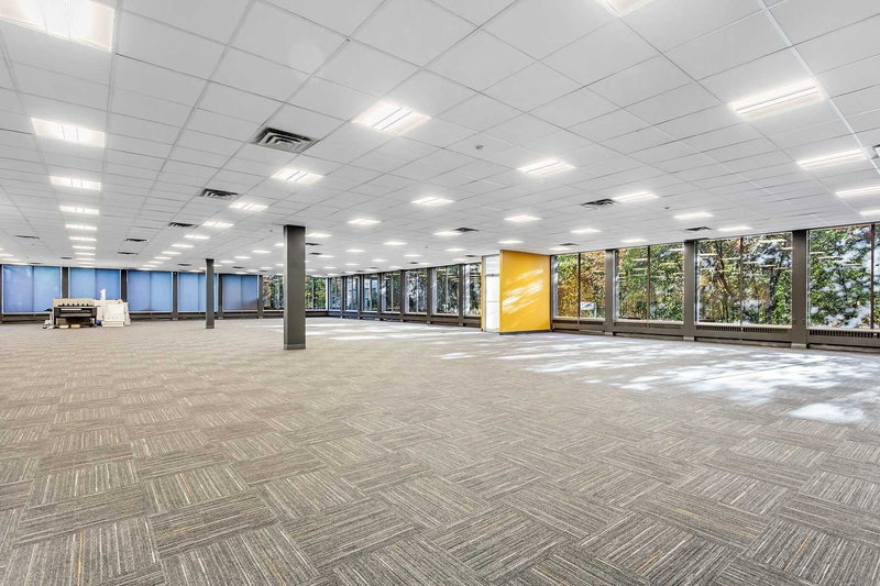 3 - 1129 Leslie St, Toronto, M3C2K5 | Image 3