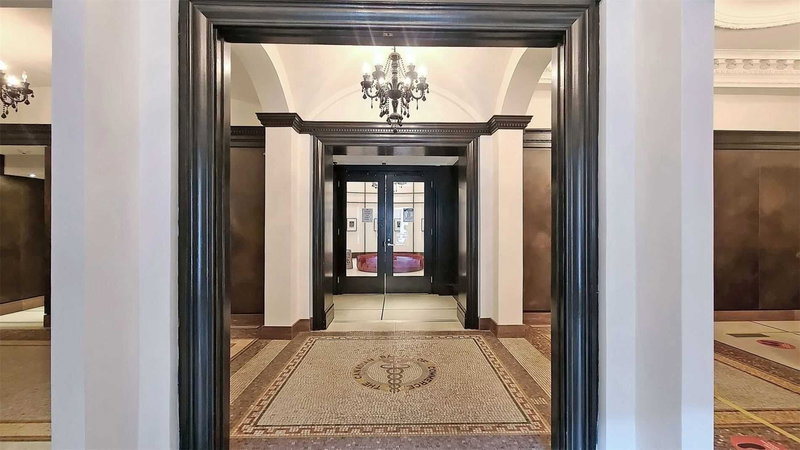 3213 - 197 Yonge St, Toronto, M5B1M4 | Image 3