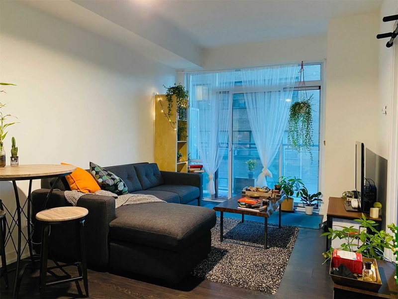 419 - 223 St Clair Ave W, Toronto, M4V 1R3 | Image 2