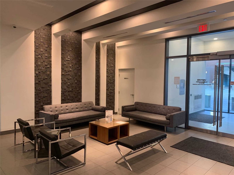 1901 - 20 Bruyeres Mews, Toronto, M5V0N8 | Image 2