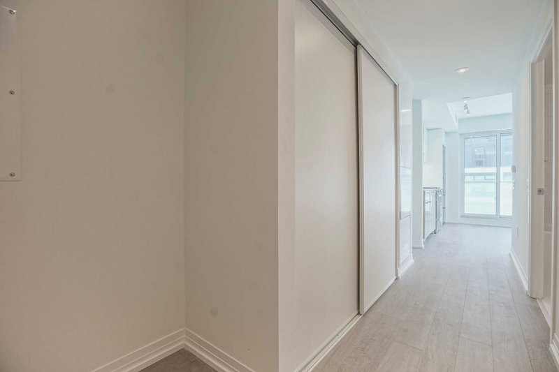 Room1