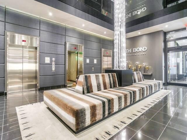 1006 - 290 Adelaide St W, Toronto, M5V1P6 | Image 3