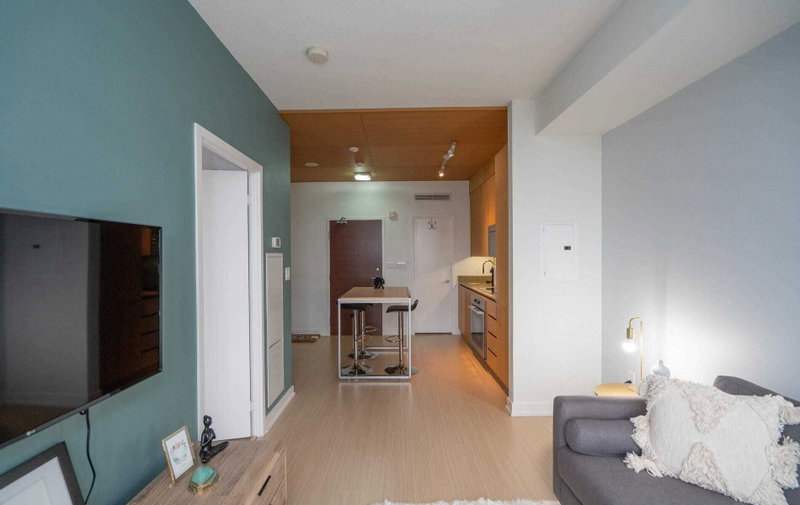 Room1