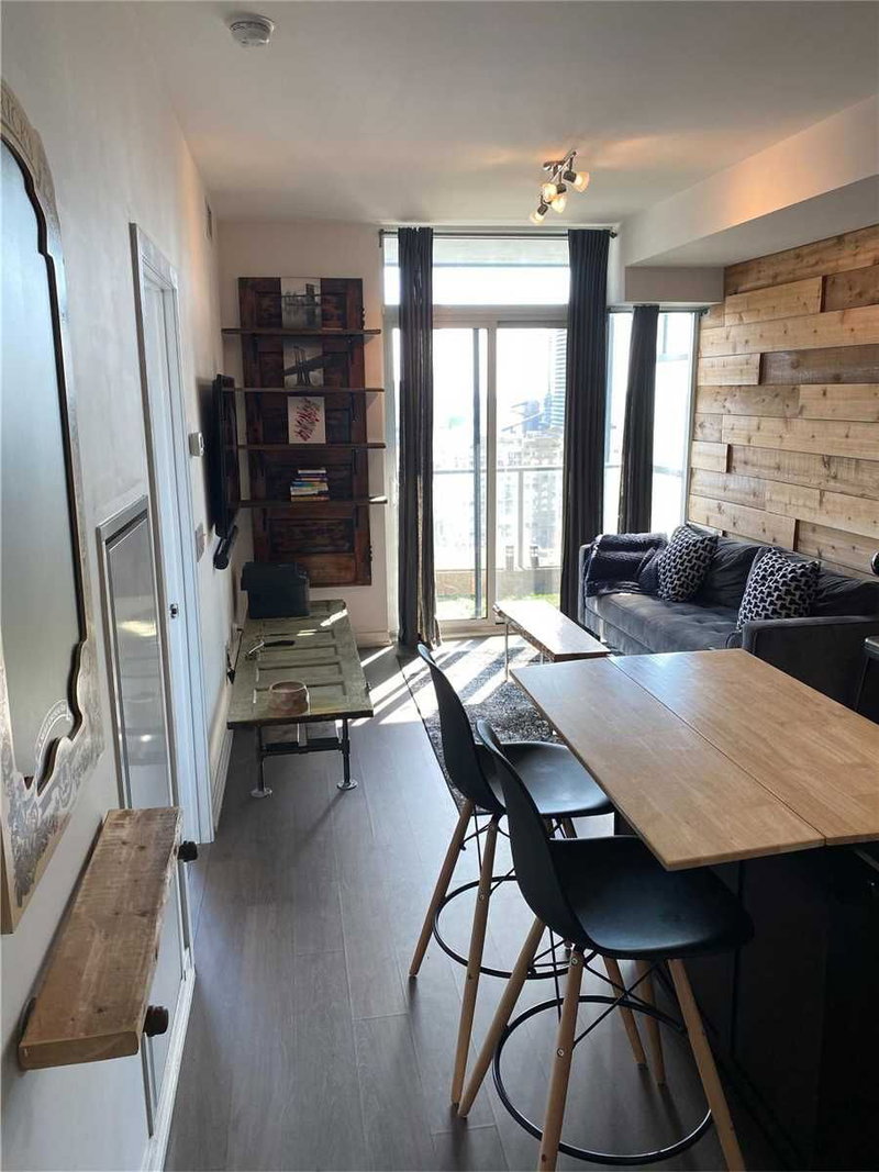 Room2