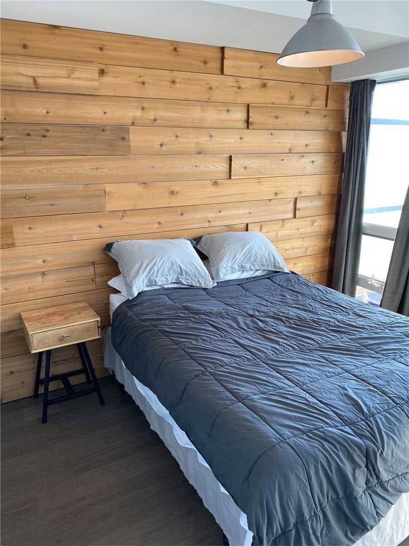 Room1