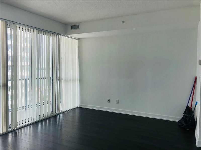 2309 - 20 Bruyeres Mews, Toronto, M5V0G8 | Image 3