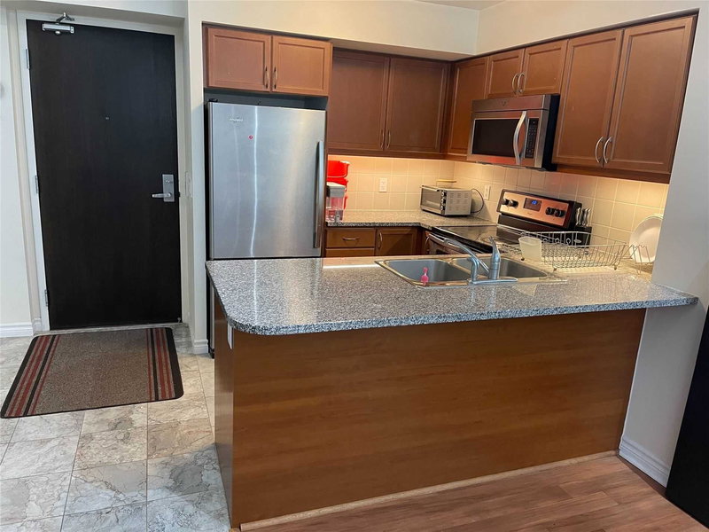 801 - 19 Grand Trunk Cres, Toronto, M5J3A3 | Image 3