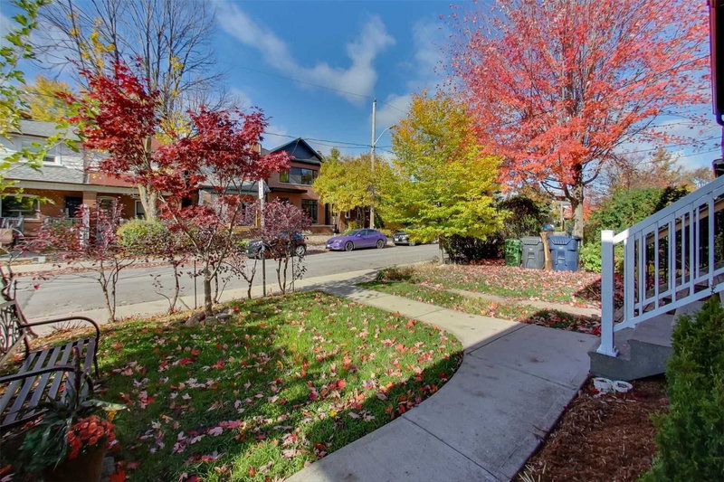 55 Kenwood Ave, Toronto, M6C2S1 | Image 2