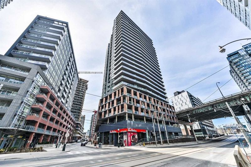 602 - 20 Bruyeres Mews, Toronto, M5V 0G8 | Image 2