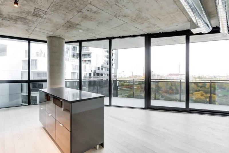 811 - 21 Lawren Harris Sq, Toronto, M5A 1H7 | Image 2