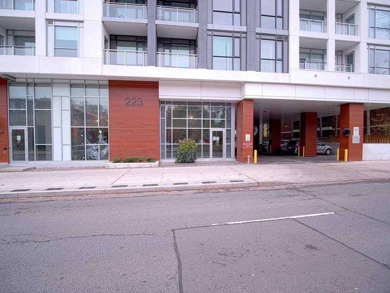 215 - 223 St Clair Ave W, Toronto, M4V 1R3 | Image 2