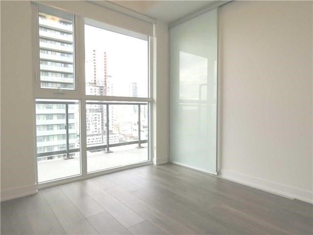 Room1