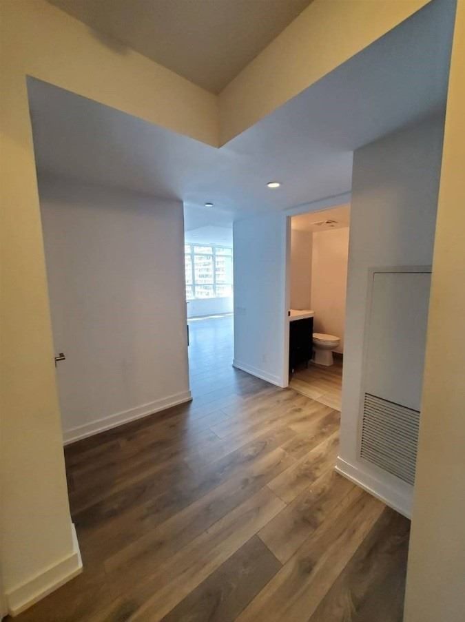 Room1