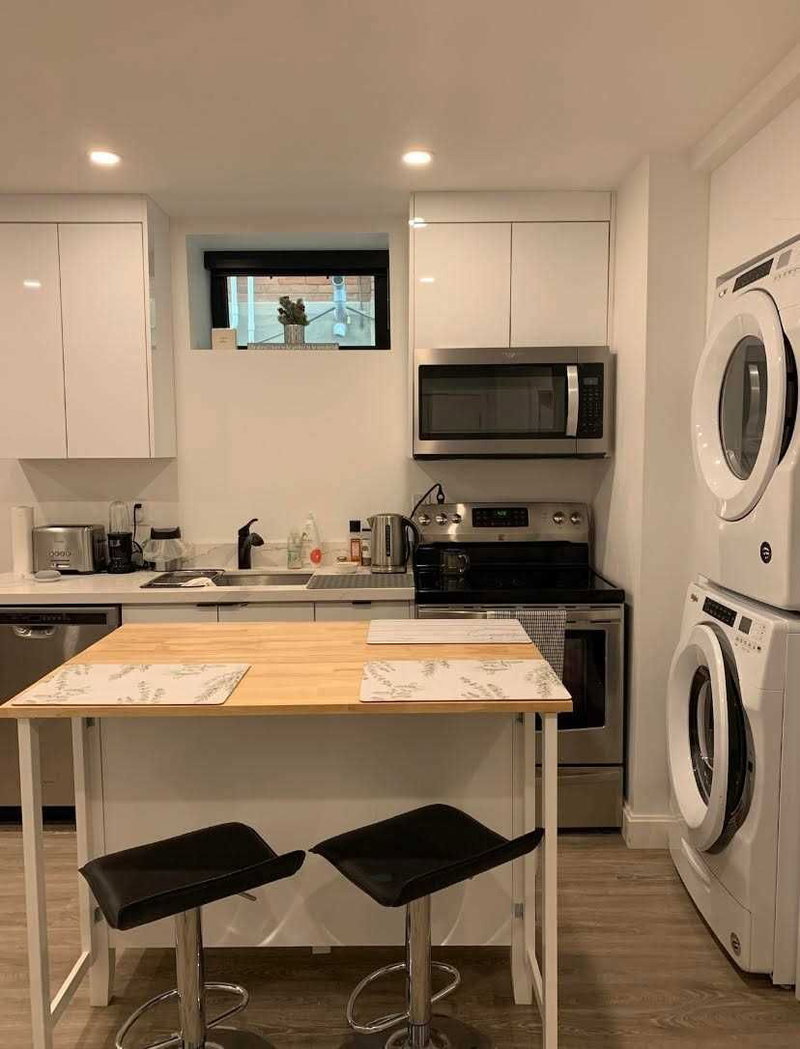 Lower - 222 Wychwood Ave, Toronto, M6C2T3 | Image 3