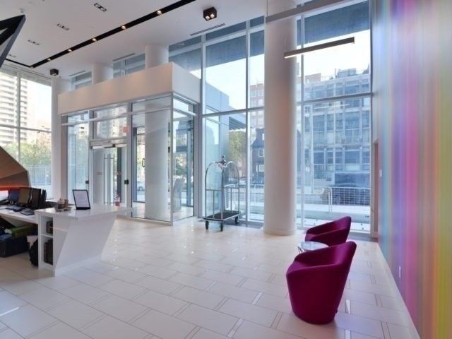 2902 - 30 Roehampton Ave, Toronto, M4P1R2 | Image 3