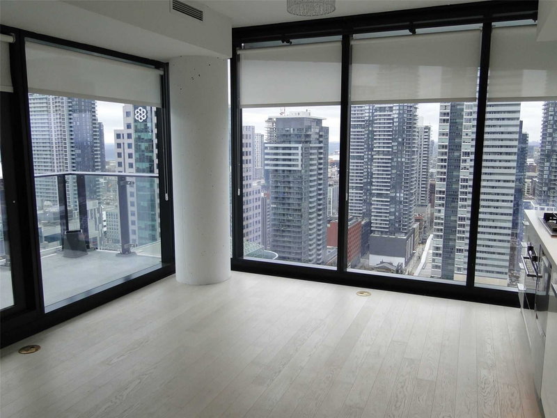 3006 - 224 King St W, Toronto, M5V1H8 | Image 2