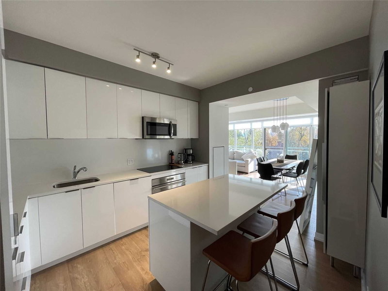 303 - 223 St Clair Ave W, Toronto, M4V1R3 | Image 3