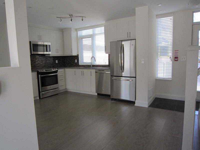 Th108 - 37 Horsham Ave, Toronto, M2N0J3 | Image 3