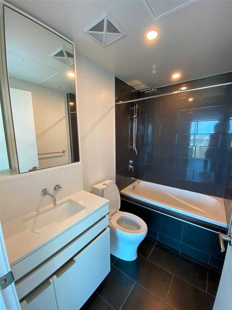 5902 - 197 Yonge St, Toronto, M5B1M4 | Image 3