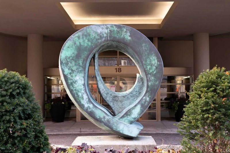 608 - 18 Lower Village Gate, Toronto, M5P3M1 | Image 2