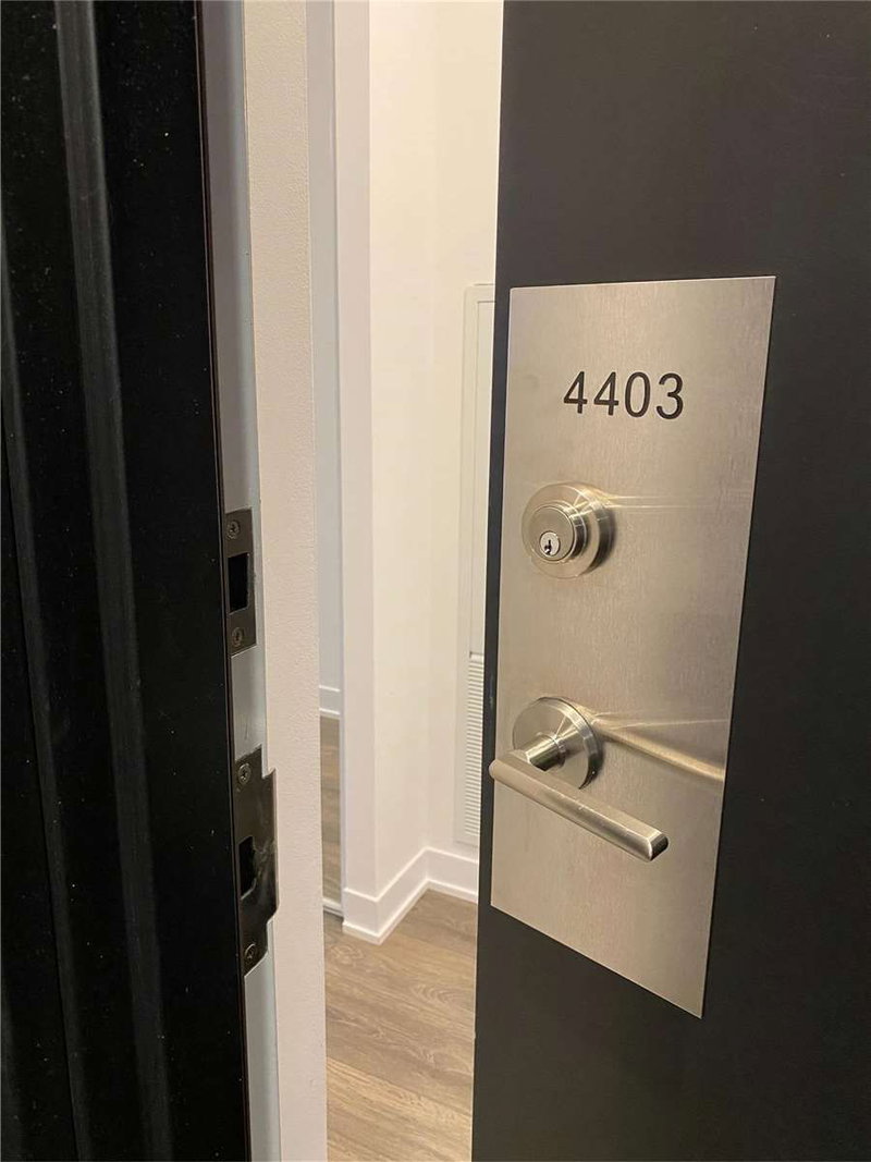 Room2