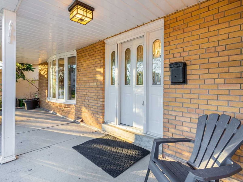 48 Bellbury Cres, Toronto, M2J2J8 | Image 2