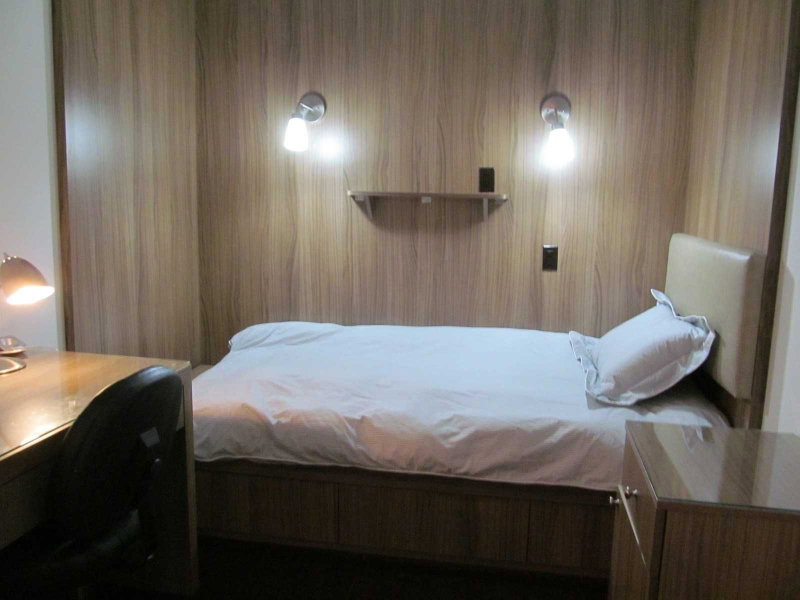 Room1