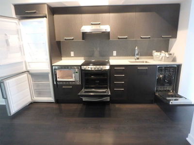 Unit 910 — 87 Peter St, Toronto - Waterfront Communities C1 image-0-2