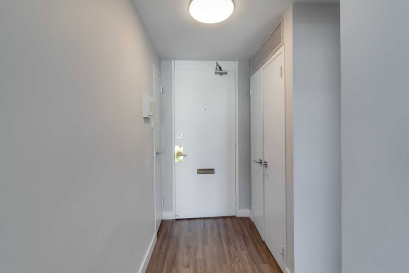 Room1