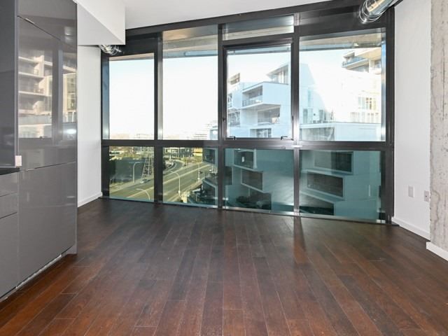 910 - 21 Lawren Harris Sq, Toronto, M5A 1H7 | Image 2