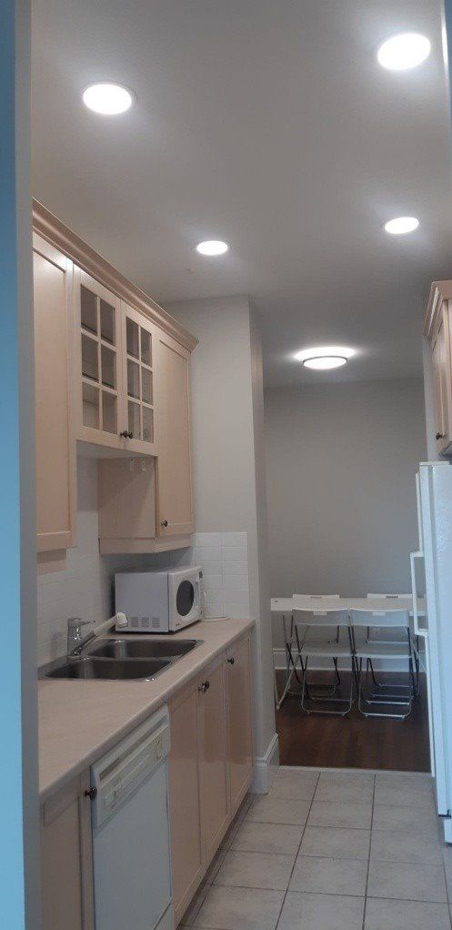 Room1
