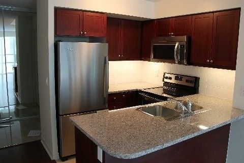 1701 - 19 Grand Trunk Cres, Toronto, M5J3A3 | Image 2