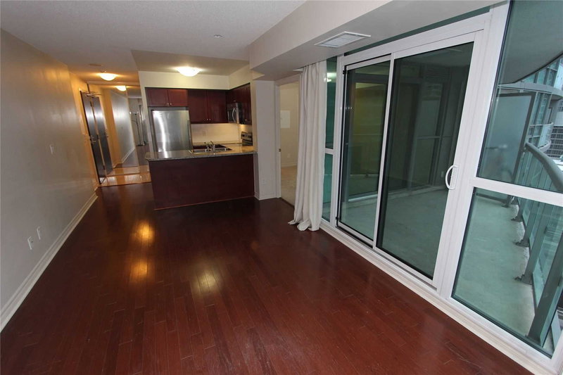 1701 - 19 Grand Trunk Cres, Toronto, M5J3A3 | Image 3