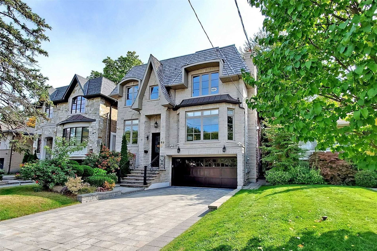 Listing Image 0