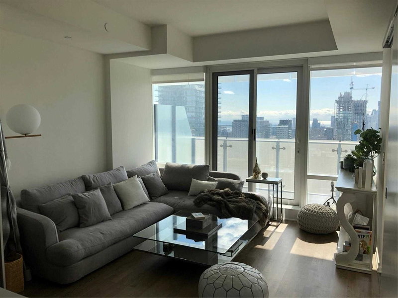 3306 - 1 Bloor St E, Toronto, M4W1A9 | Image 3