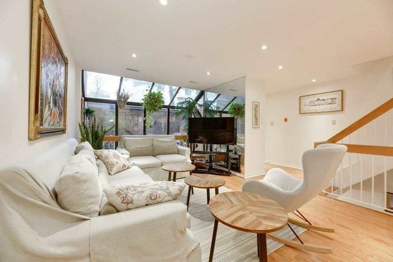 A4 - 142 Pears Ave, Toronto, M5R1T2 | Image 2