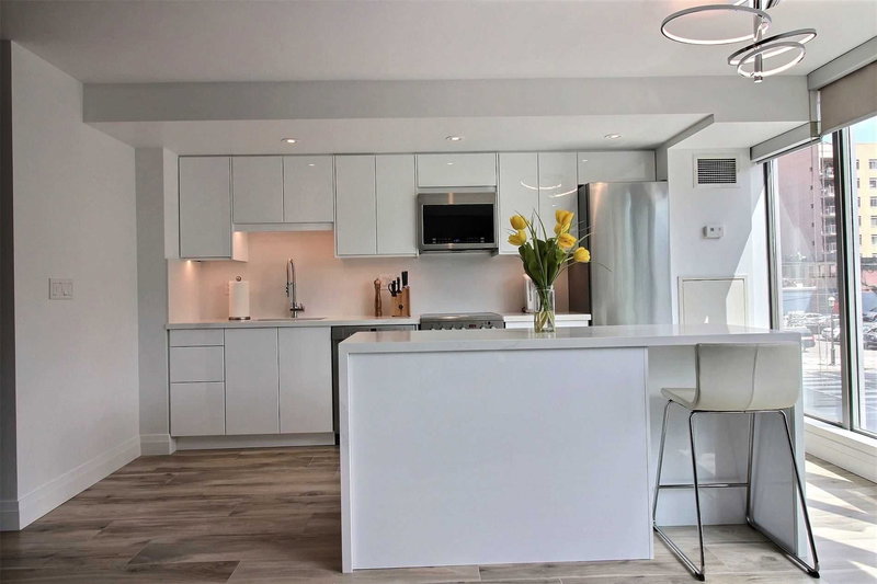 216 - 33 Lombard St, Toronto, M5C1L9 | Image 2