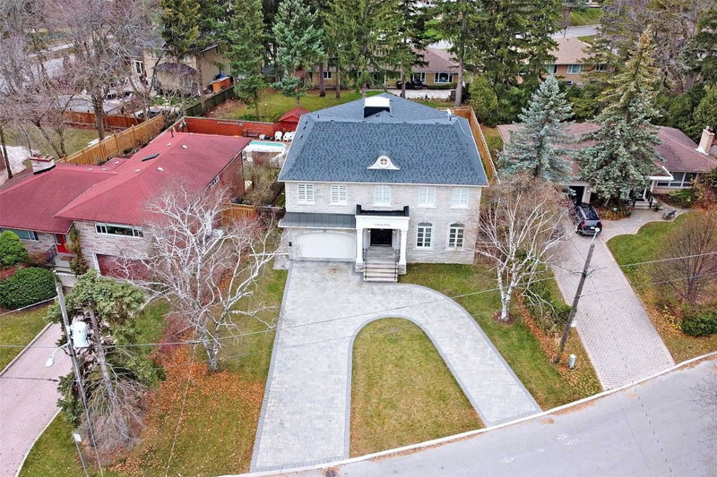 6 Blaine Dr, Toronto, M3B2G4 | Image 3