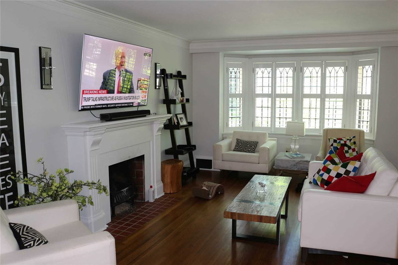 10 Heather Rd, Toronto, M4G3G3 | Image 2