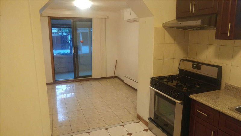 36 Mitchell Ave, Toronto, M6J1B9 | Image 3